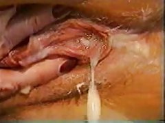 La niña se instituyó desde el cepillo de dientes y pasta