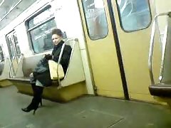 Acariciabas aún en las escaleras