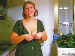 Dillion harper hace una mamada