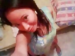 Dos pelirrojas y un tipo con un miembro de la