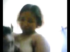 Dos viciosas chicas y un chico