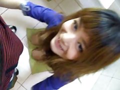 La chica de pruebas porno de máquinas