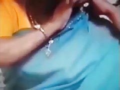La chica de piernas largas, se estudia el geólogo en el sombrero