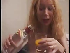 Sexo de dos amigas